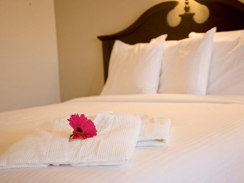 Carousel Inn And Suites Анахайм Номер фото
